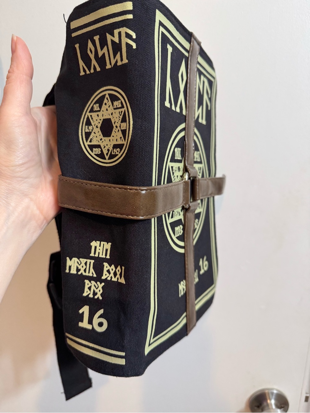 Cosplay Magic Book Bag - Picture 5 of 16